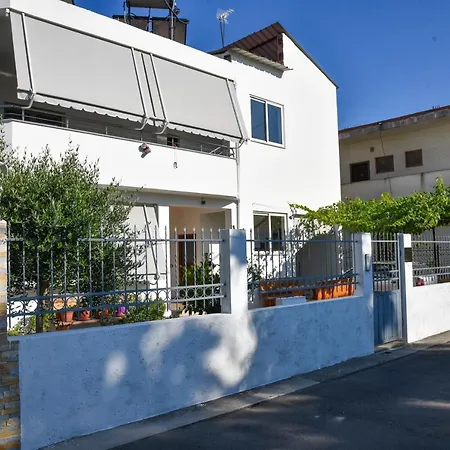 Ejona Apartment Durres
