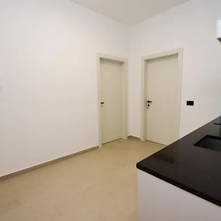 Ejona Apartment
